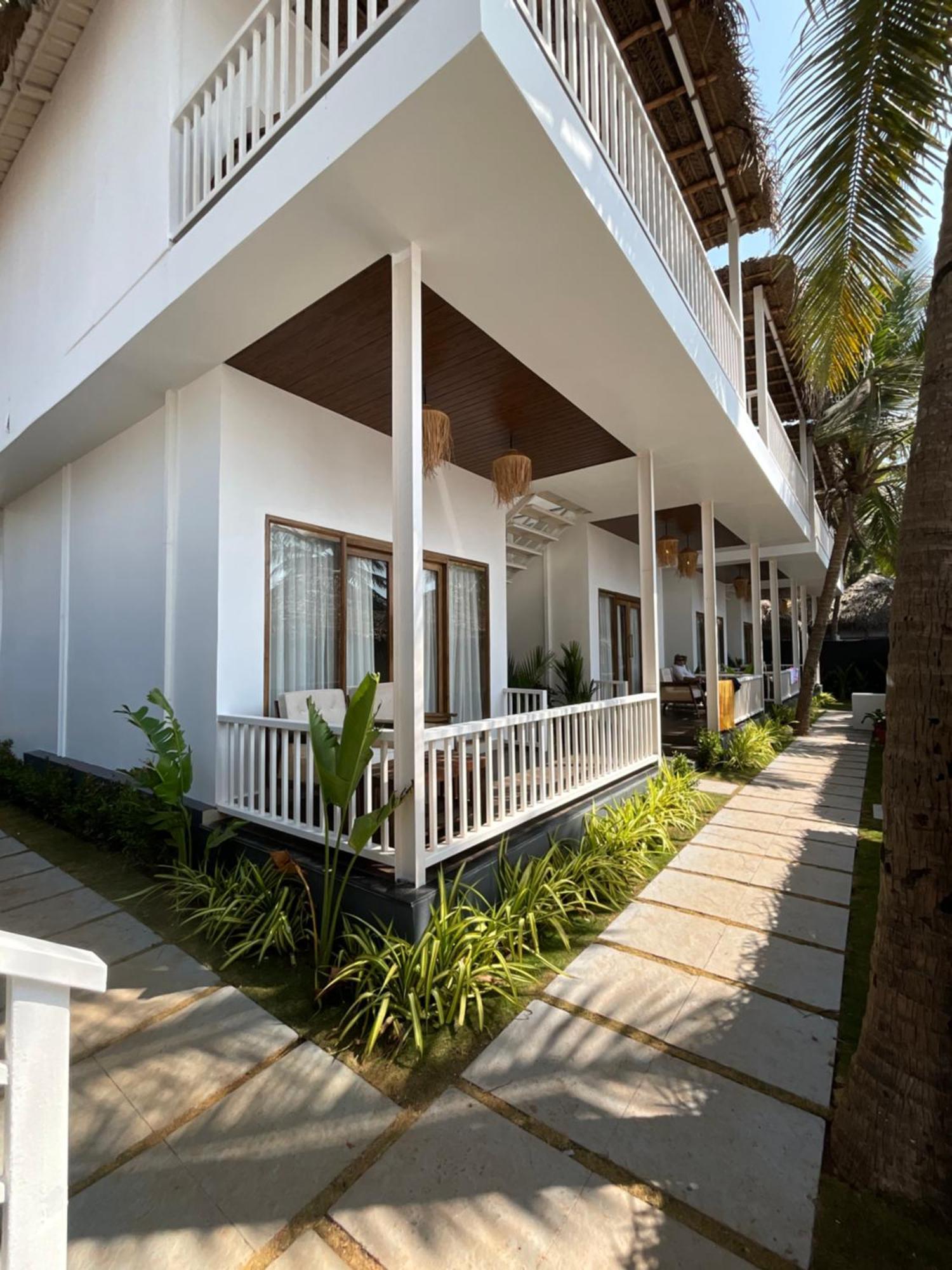 The Shore Agonda Exterior photo